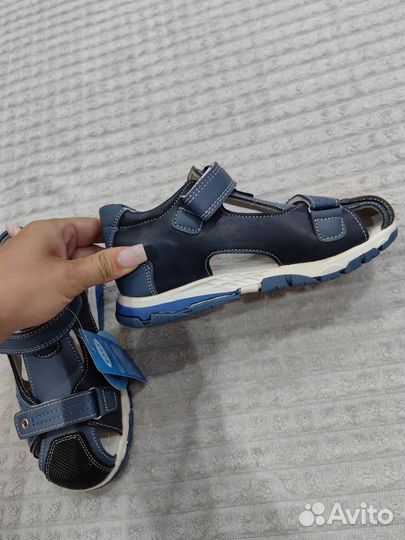 Сандалии для мальчика 30