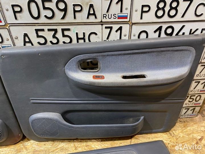 Дверные карты Kia Sportage 2000