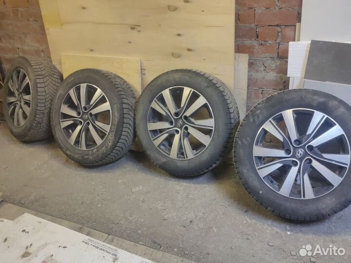 R17 Pirelli Ice Zero 225/60, PCD 5x114.3 DIA 67.1