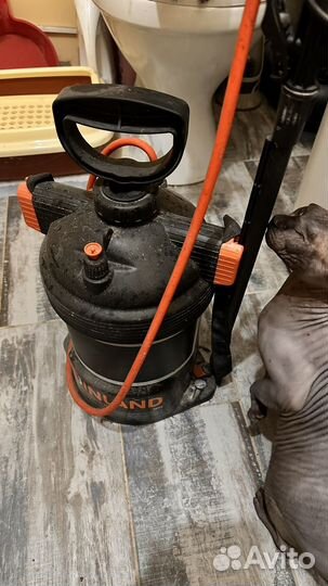 Распылитель помповый