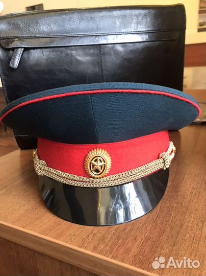 Фуражка парадная