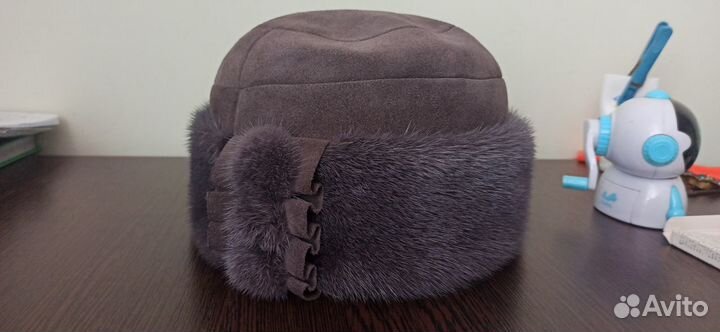Шапка норковая, замш