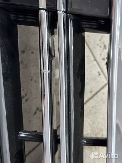 Решетка радиатора на mercedes 222