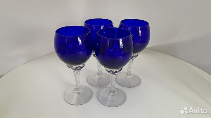 Бокалы для вина