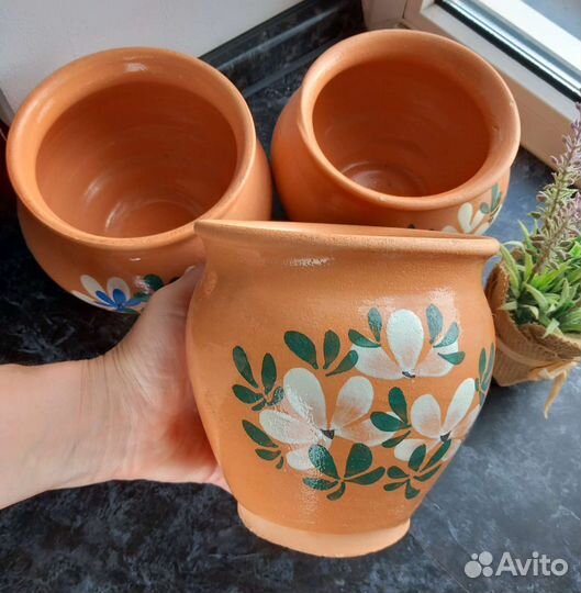 Набор керамических горшков