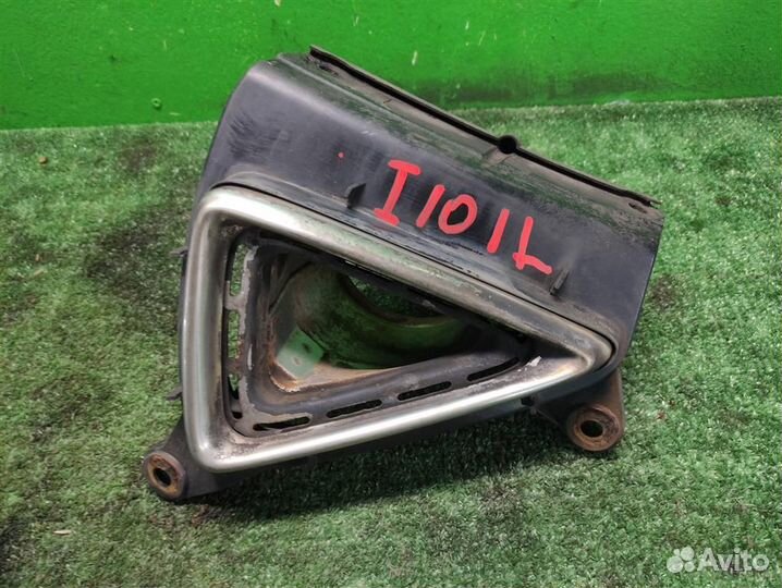 Накладка глушителя в бампер Honda Civic 5D (FN) 2