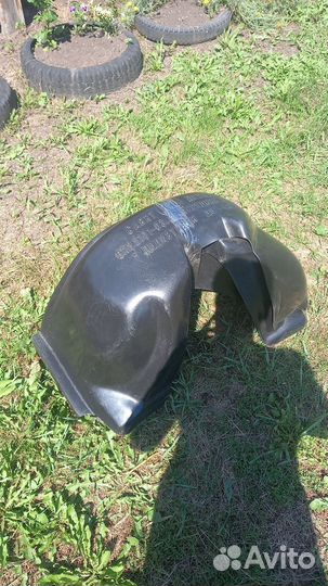 Подкрылки пластиковые