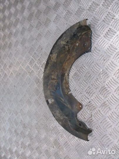 Пыльник MAN 81501010253