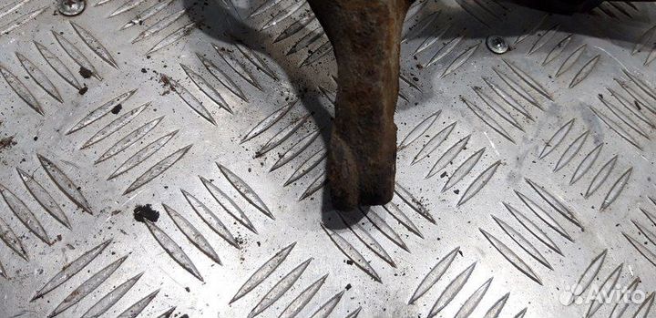 Кулак поворотный передний левый Nissan Tiida C11