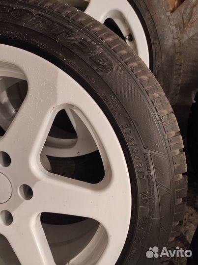 Dunlop SP Winter Sport 3D 225/50 R17 и 255/45 R17 98V