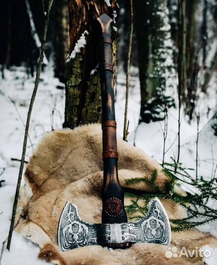 Топор двусторонний кованый Хозяин леса