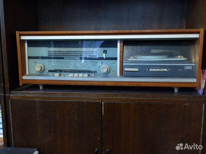 Радиола Эстония 4