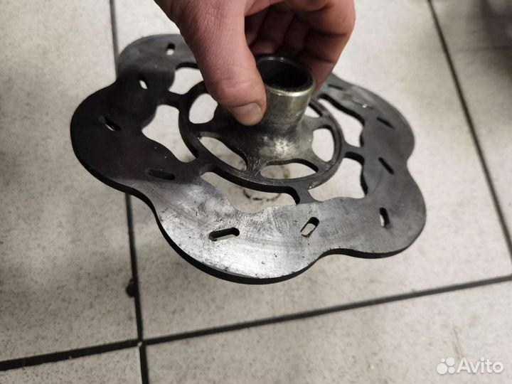 Диск тормозной brp ski-doo mxz renegade h.o