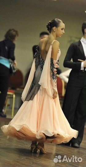 Платье для бальных танцев стандарт