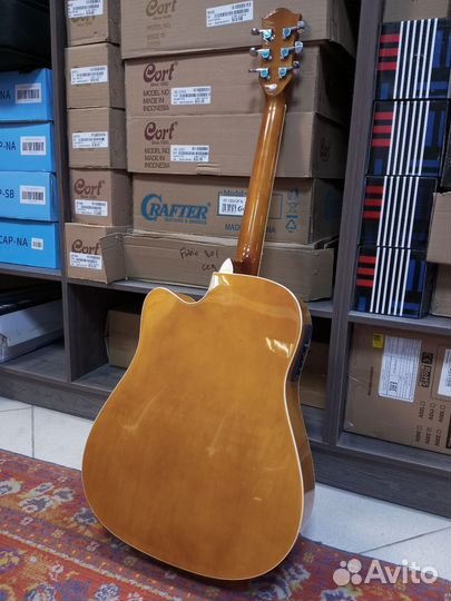 Гитара электроакустика новая