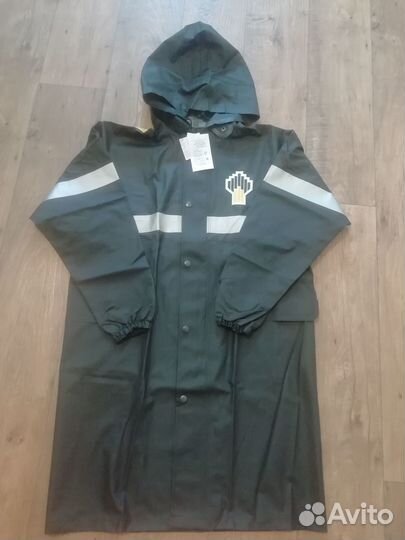 Плащ непромокаемый
