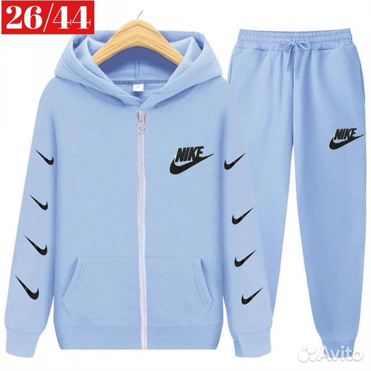 Спортивный костюм nike