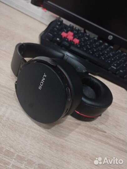 Беспроводные наушники sony mdr-xb950b1