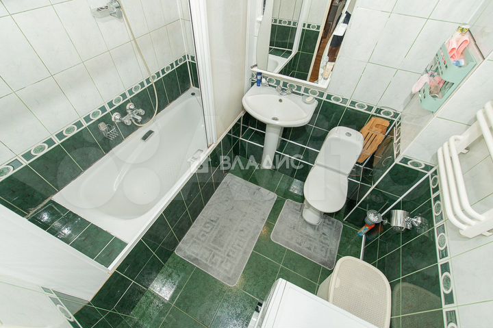 4-к. квартира, 134 м², 2/9 эт.