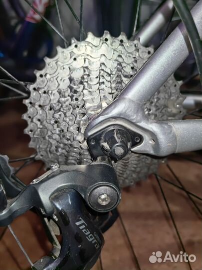 Продам групсеты Shimano Tiagra, Claris, Sora