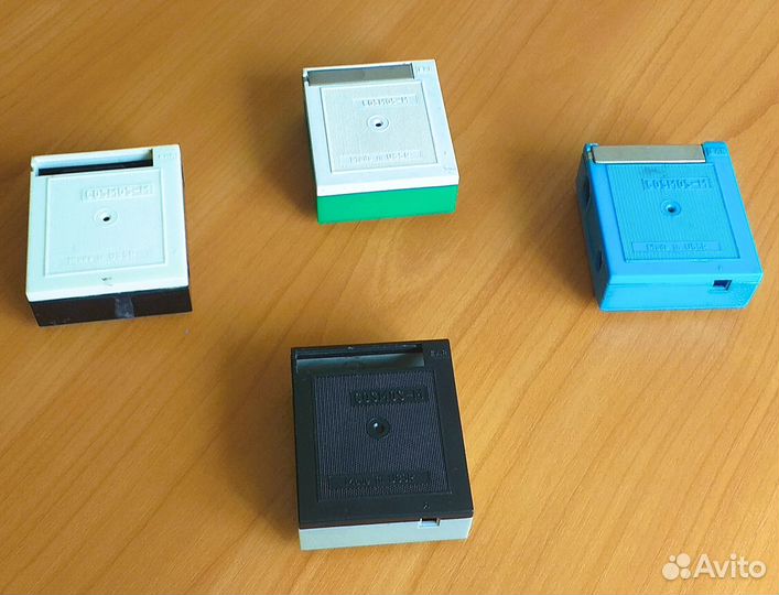 Корпуса для радиоприемника 