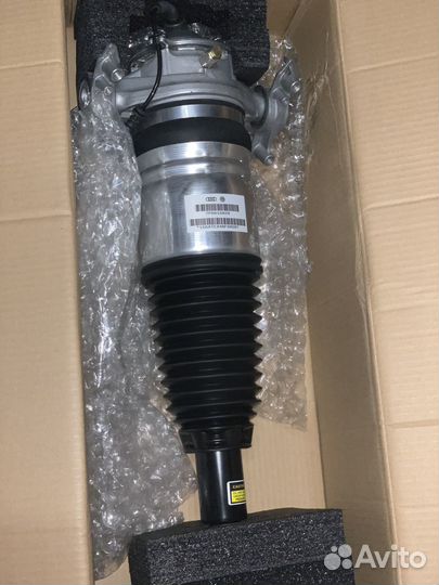 Пневмостойка задняя VW Touareg NF 7P Cayenne 958