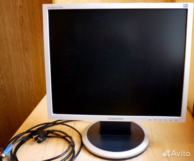 Монитор Samsung 940N 19 дюймов