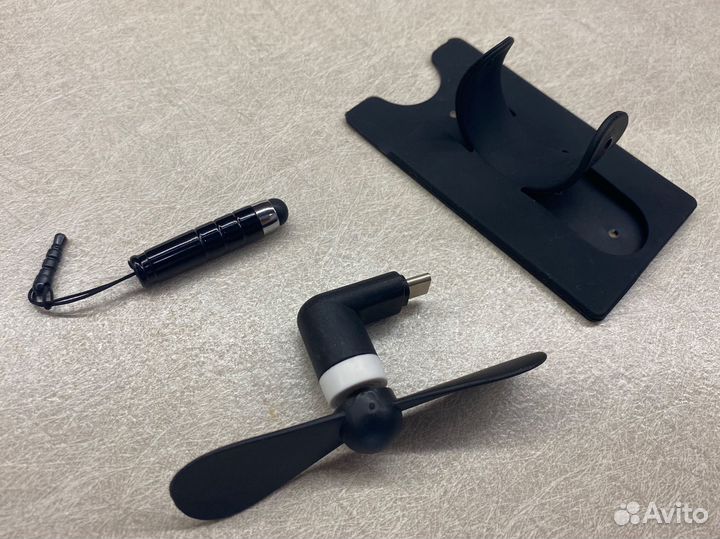 Держатель для карты на телефон