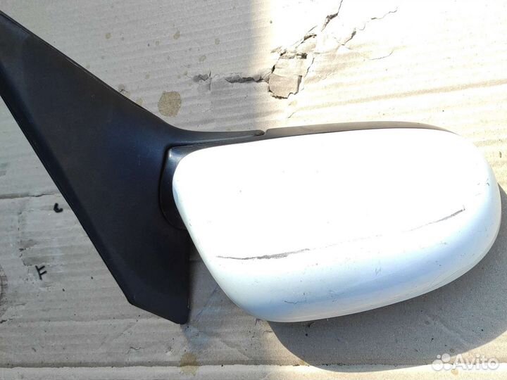 Зеркало Nissan FR