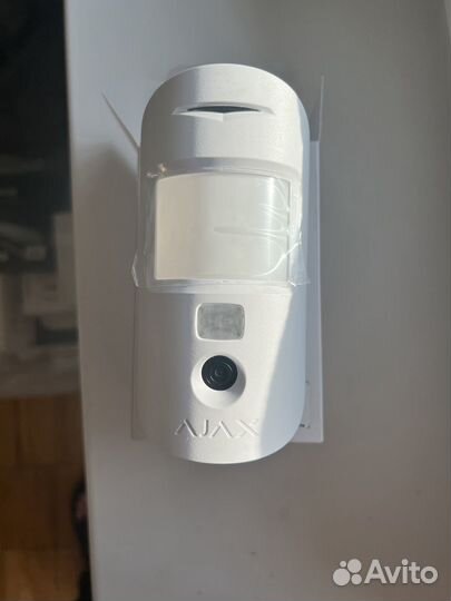Датчик движения Ajax MotionCam