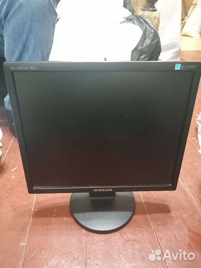 Монитор Samsung 17