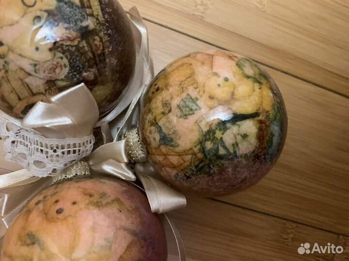 Новогодние шары на елку. Новогодние игрушки