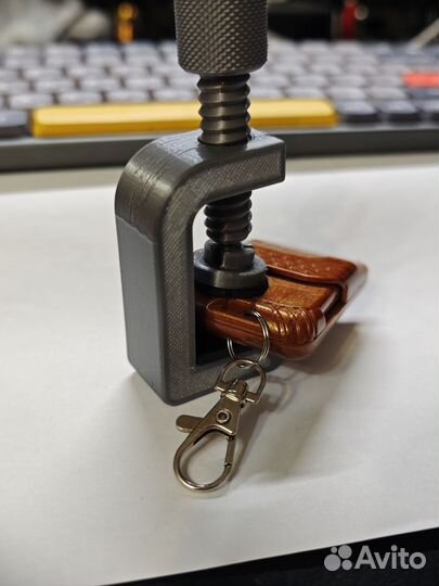 Струбцина/зажим/тески для телефона и другого