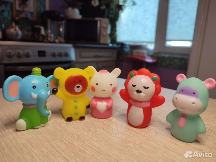 Коробка игрушек