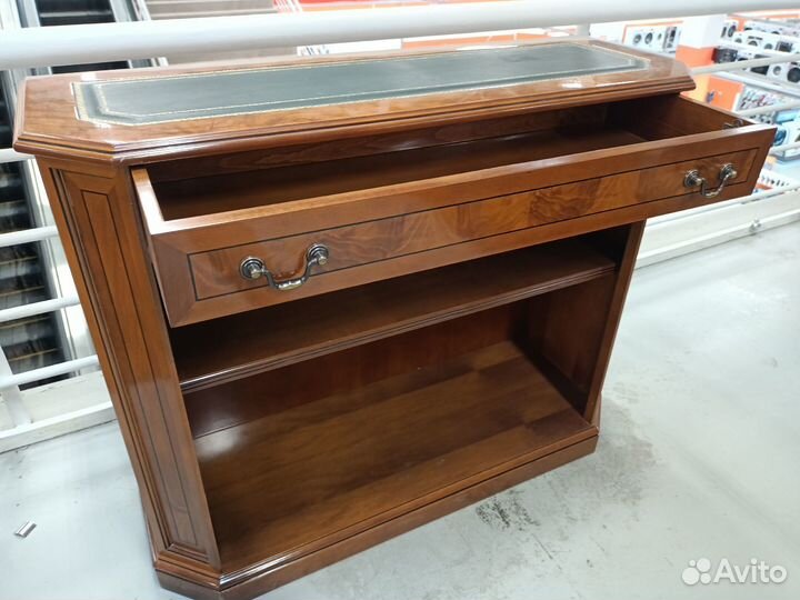 Тумба (Испания). Б.у. Этот товар в Екатеринбурге