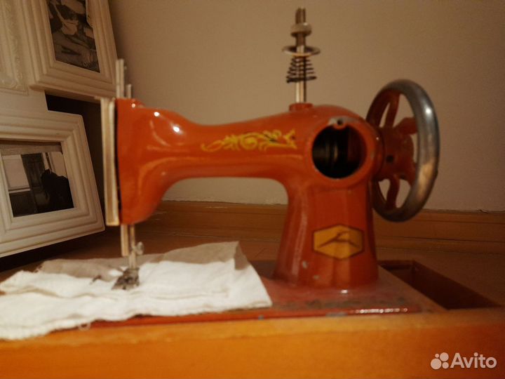 Швейная машинка на запчасти