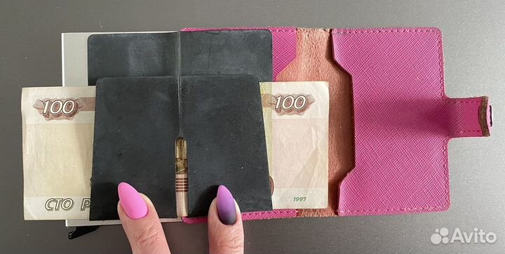 Кошелек розовый кардхолдер кожаный