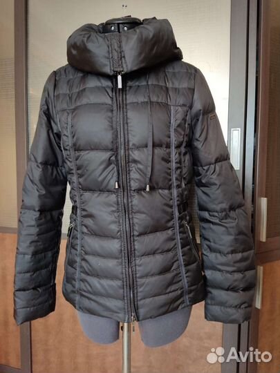 Пуховик женский