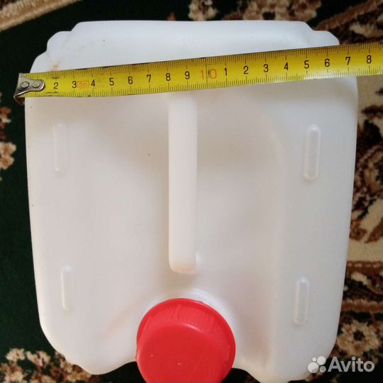 Канистры 10литров для пищевых продуктов. Много