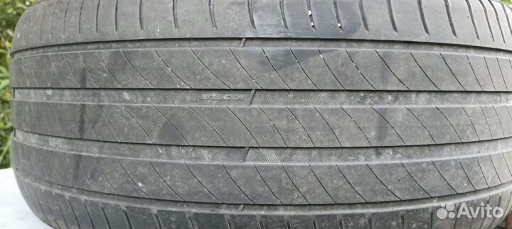 Michelin Primacy 4 235/45 R18 98W