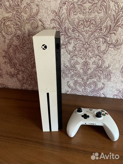 Xbox One s