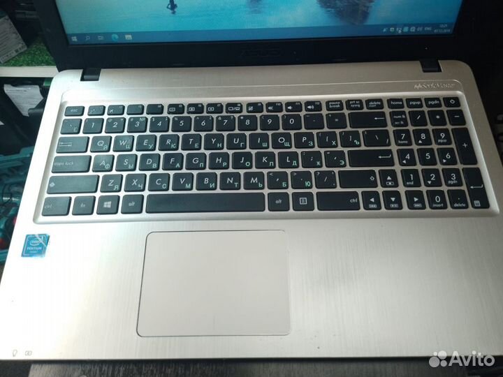 Ноутбук Asus x540S