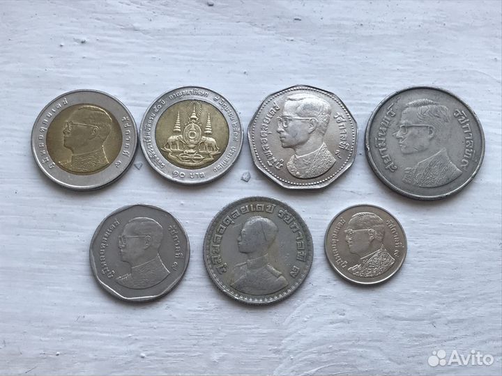 Монета 20, 10 и 2 бат,Таиланд.+набор монет + Непал