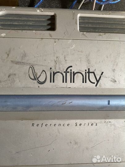 Продам сабвуфер с усилителем