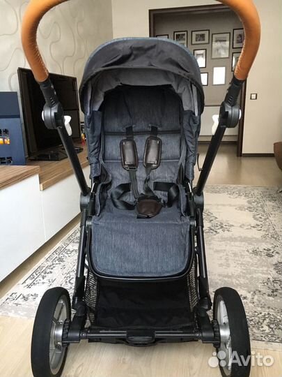 Коляска 2 в 1 Mutsy