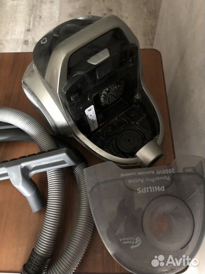 Пылесос Philips power pro activ 2000w