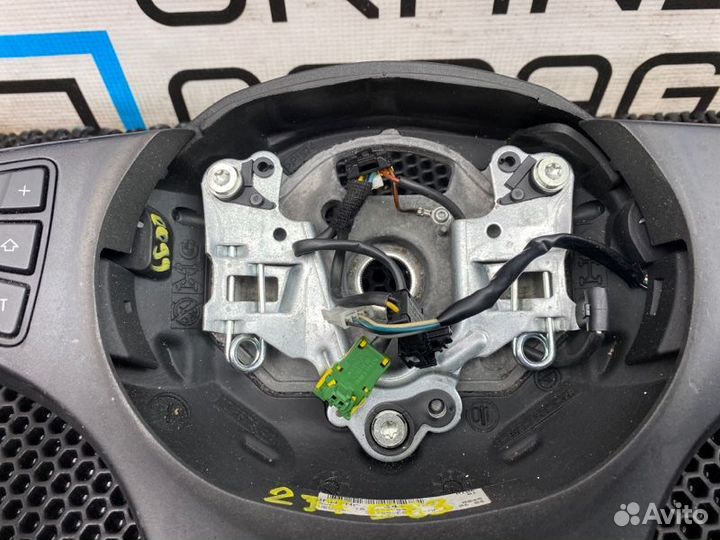 Руль Bmw X3 E83 M54B30 3.0