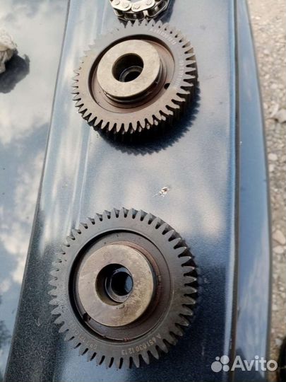 Головка блока цилиндров двигателя ом651 Мерседес