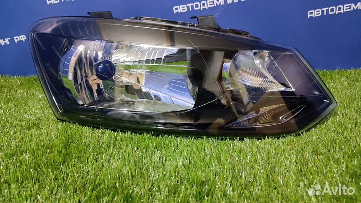 Передняя фара volkswagen polo Дорестайлинг