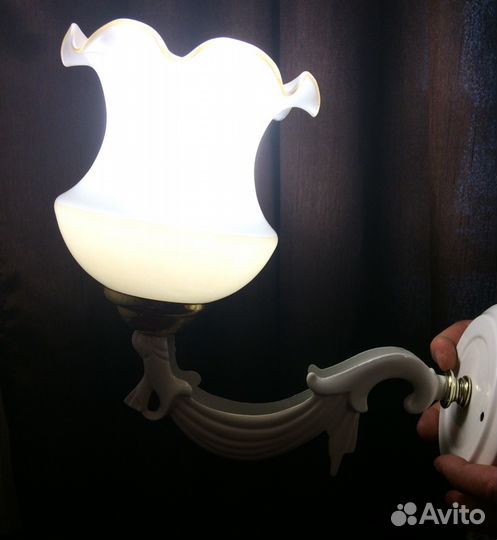 Светильники настенный и подвесной